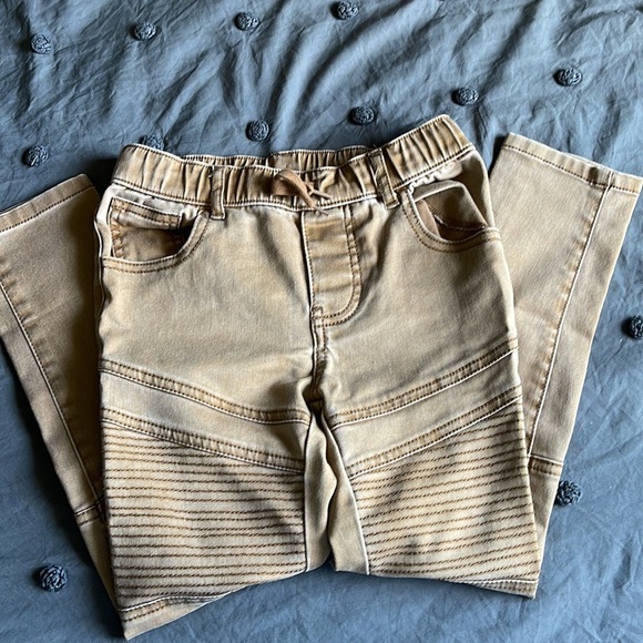 Tan Motto joggers stretch material for boys - Picture 3 of 4